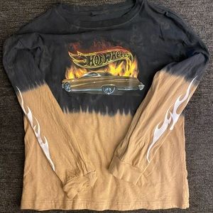 Hot wheels acid wash shirt size XS